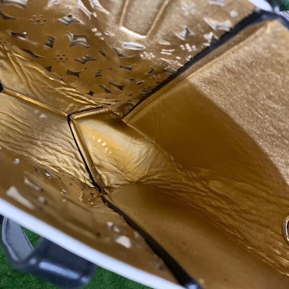 WOMENS BLACK AND WITH SHOPPING TOTE BAG - Picture 4 of 5